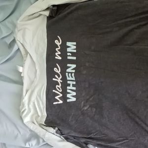 Wake Me When I'm Famous Long Sleeve Graphic t